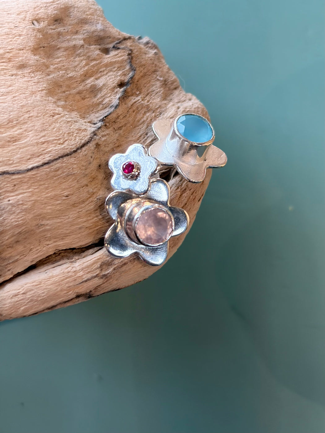 Shana Cave Large Flower Stud Piece